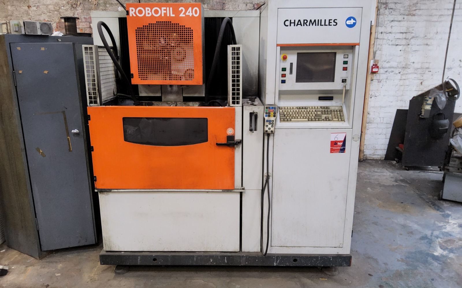 Charmilles Robofil 240 - 2001