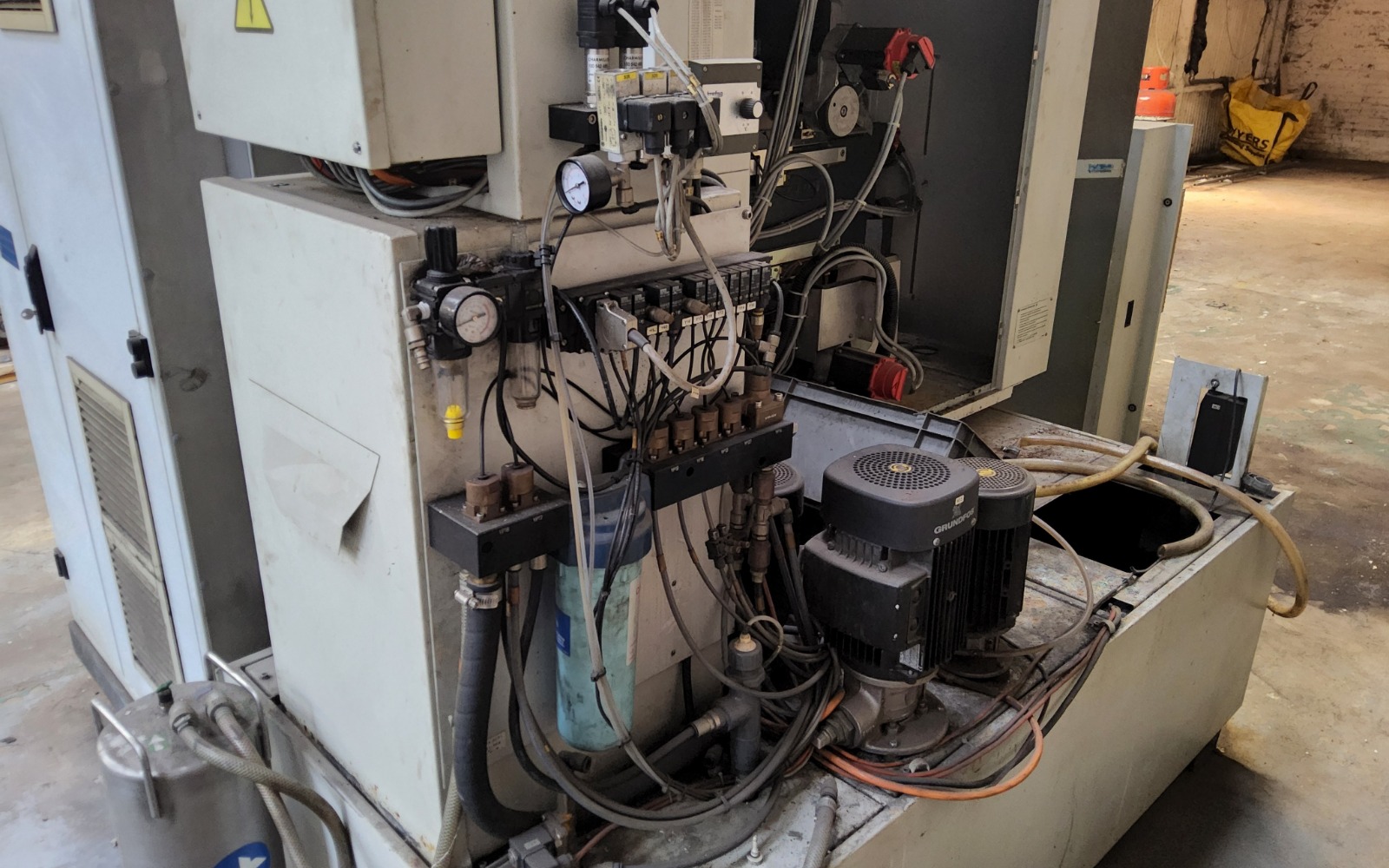 Charmilles Robofil 240 - 2001